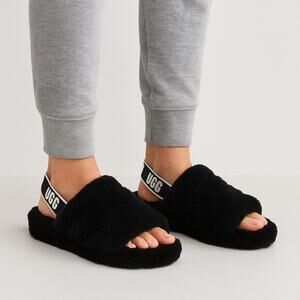UGG Fluff Yeah Slide Black Sheepskin Slippers Women’s 9 Fuzzy Platform Sandals